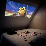Sejour Detente Au Coeur De Macon Spa,Cine,Bouteille Offerte