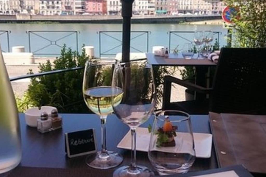 Sejour Detente Au Coeur De Spa,cine,bouteille Offerte Appartement Mâcon